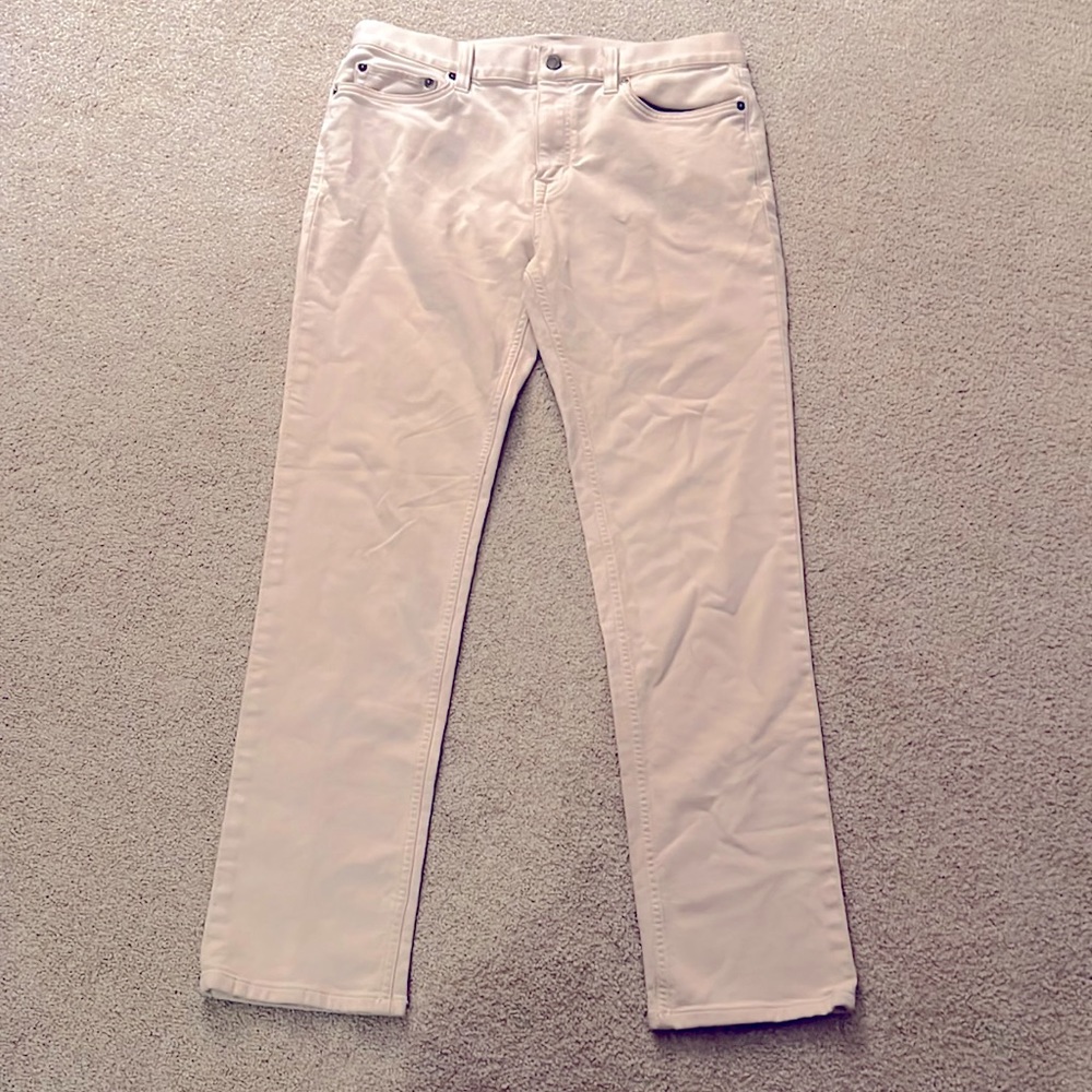 Banana Republic Traveler Slim Fit light khaki pants 33x32